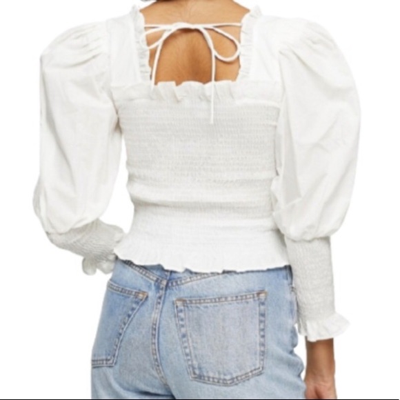 BNWOT perfect white summer top! - Picture 2 of 4